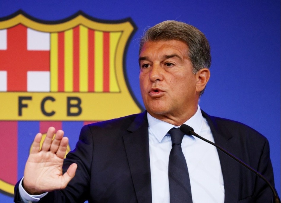 Chu tich La Liga khien lanh dao Barca nong mat hinh anh