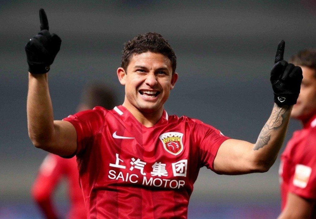 5 ngoi sao dat gia cua tuyen Trung Quoc hinh anh