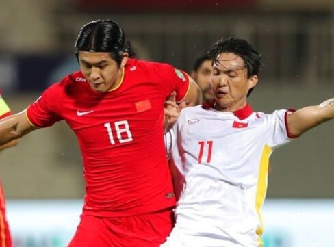 Ong Phan Anh Tu: 'Tuyen Viet Nam xung dang co diem' hinh anh