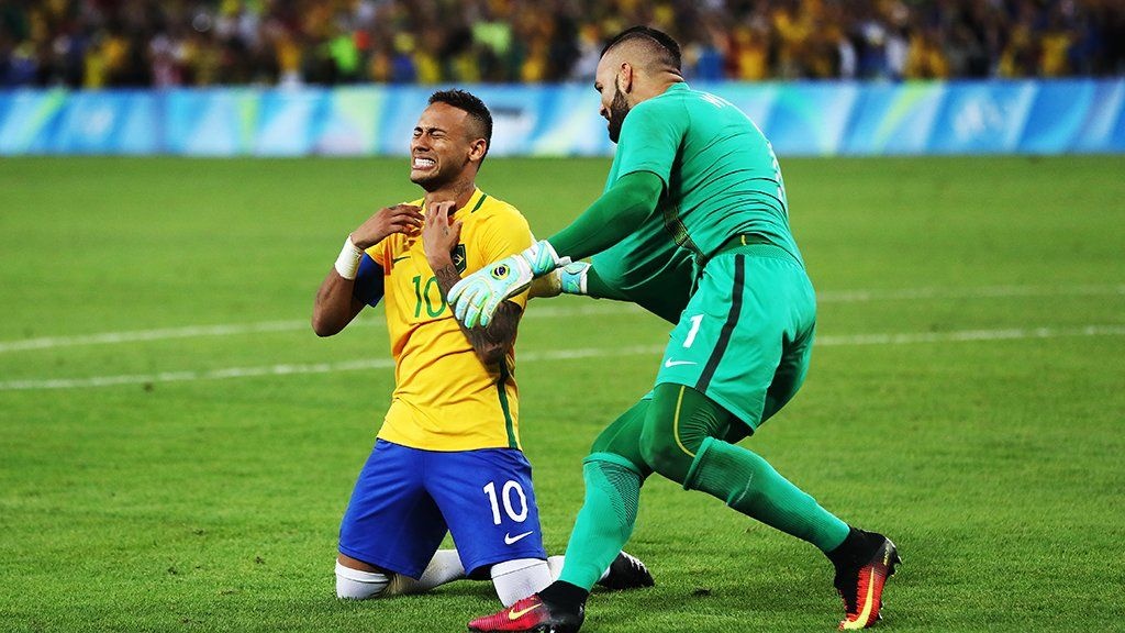 neymar giai nghe anh 1