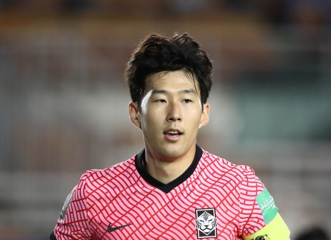 Son Heung-min ghi ban trong tran Han Quoc hoa Iran hinh anh