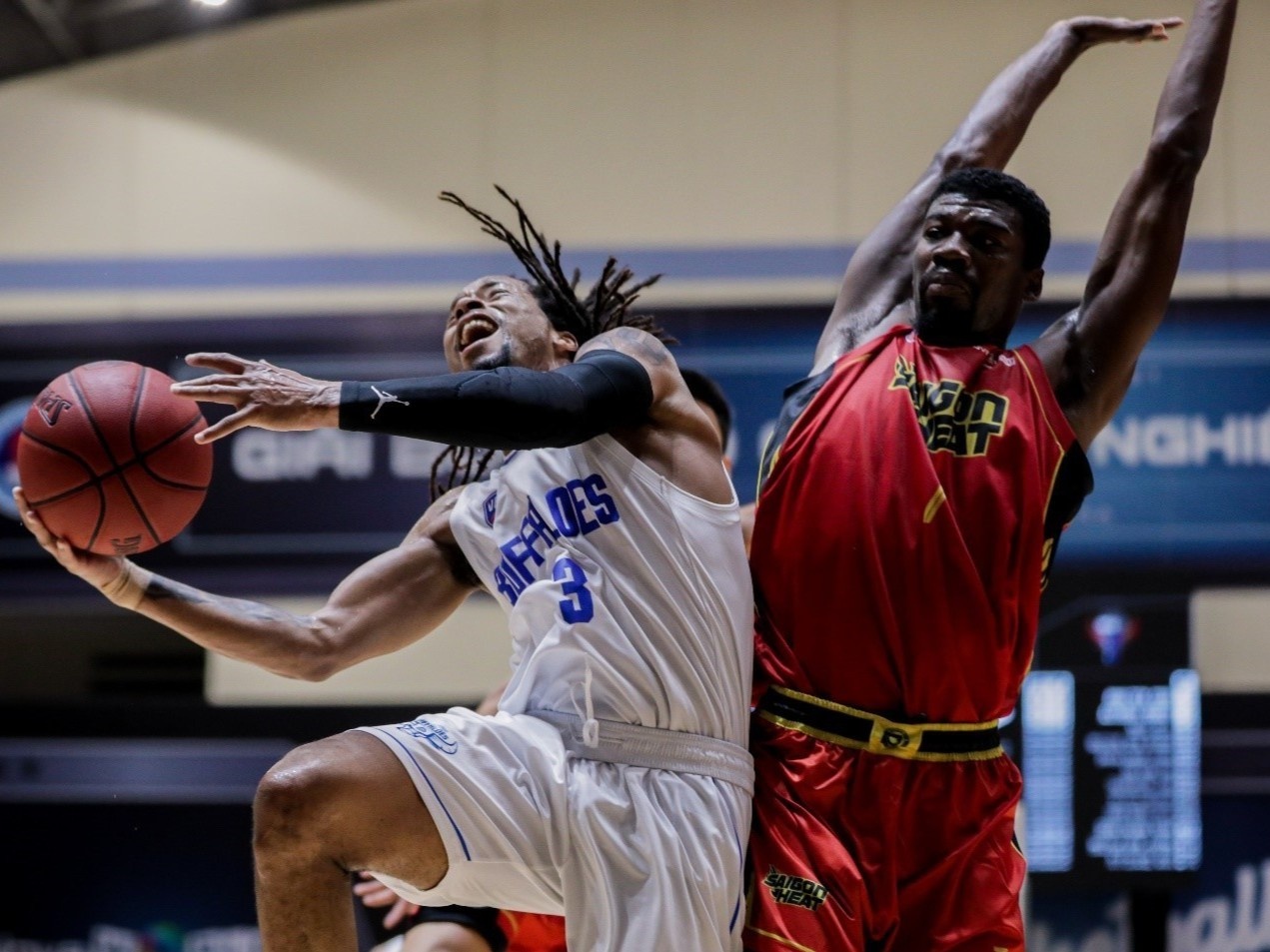 Ngoai binh My tai xuat an tuong cung Saigon Heat hinh anh