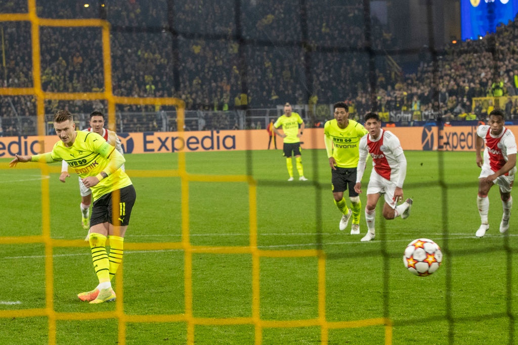 Ajax vs Dortmund anh 3