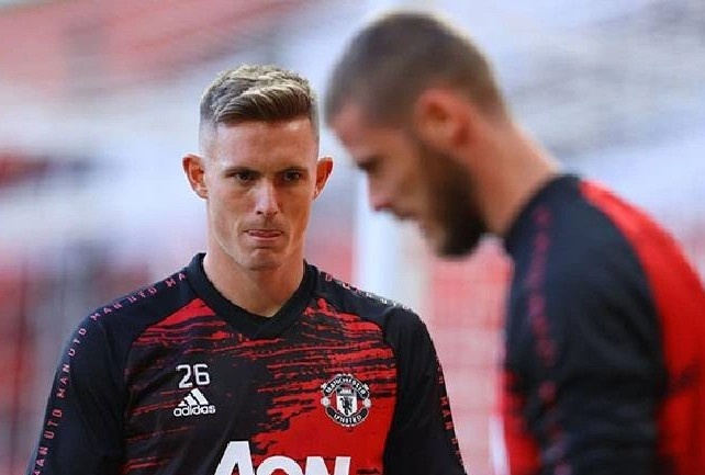 Newcastle muon giai cuu Dean Henderson hinh anh