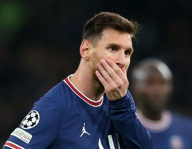 Carragher chi trich cac sieu sao PSG hinh anh