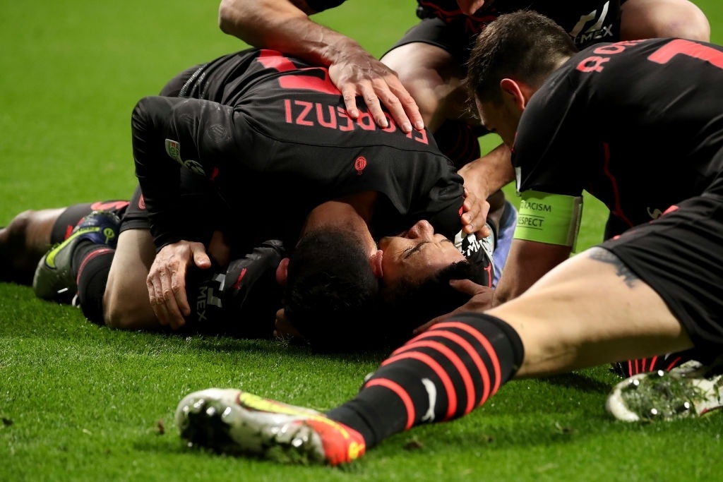 Atletico vs Milan anh 9