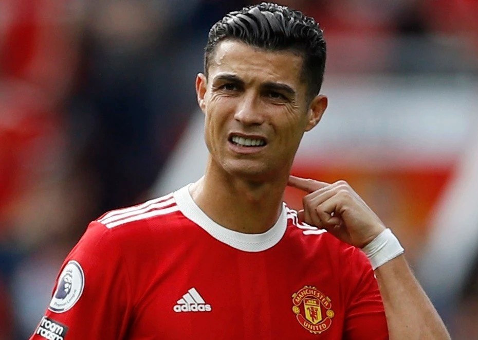 Gala Qua bong vang bi chi trich hinh anh