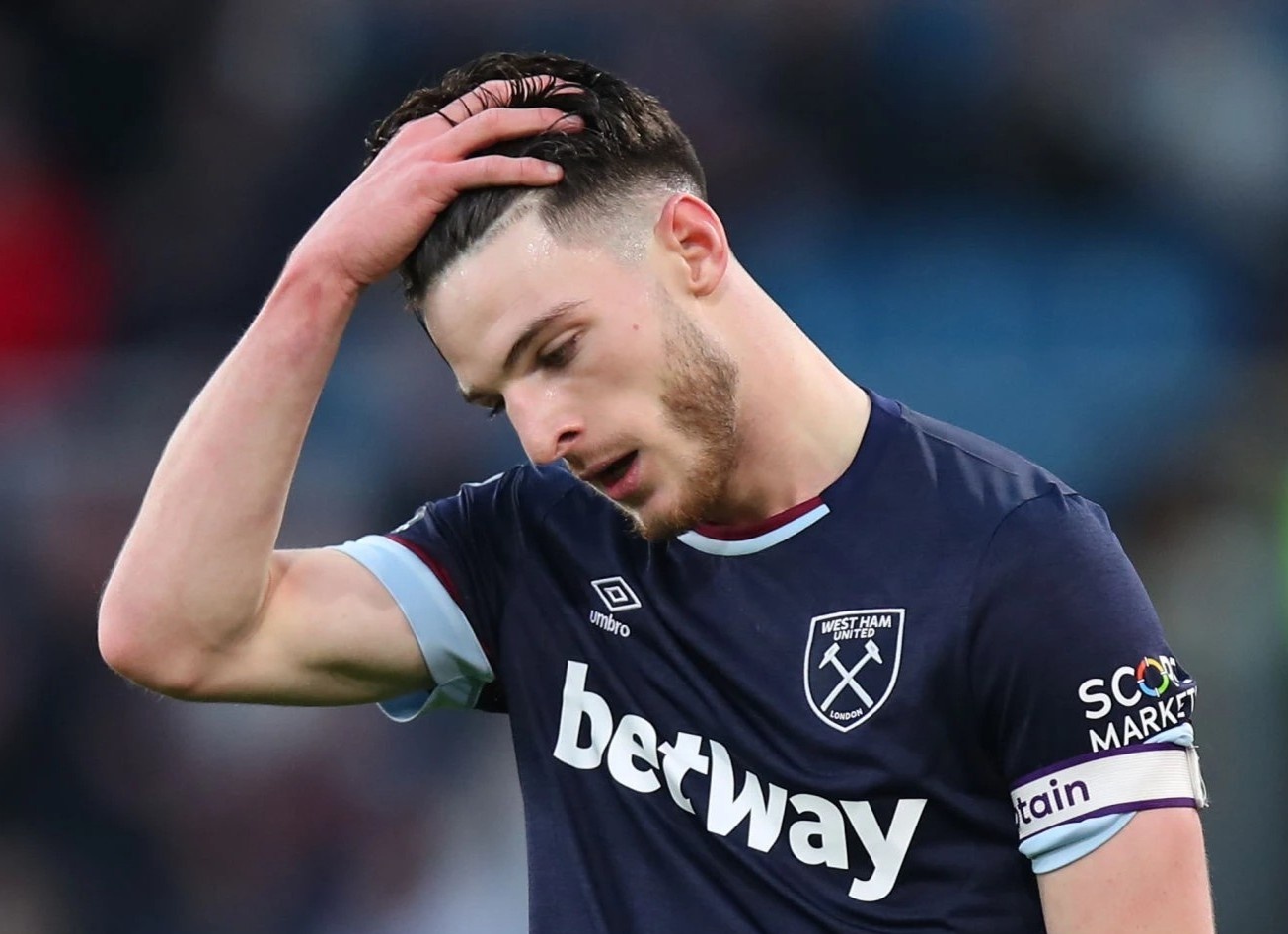 Vi tri trong top 4 cua West Ham bi MU de doa hinh anh