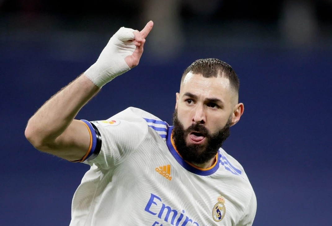 Real day Atletico Madrid xa dan cuoc dua vo dich hinh anh