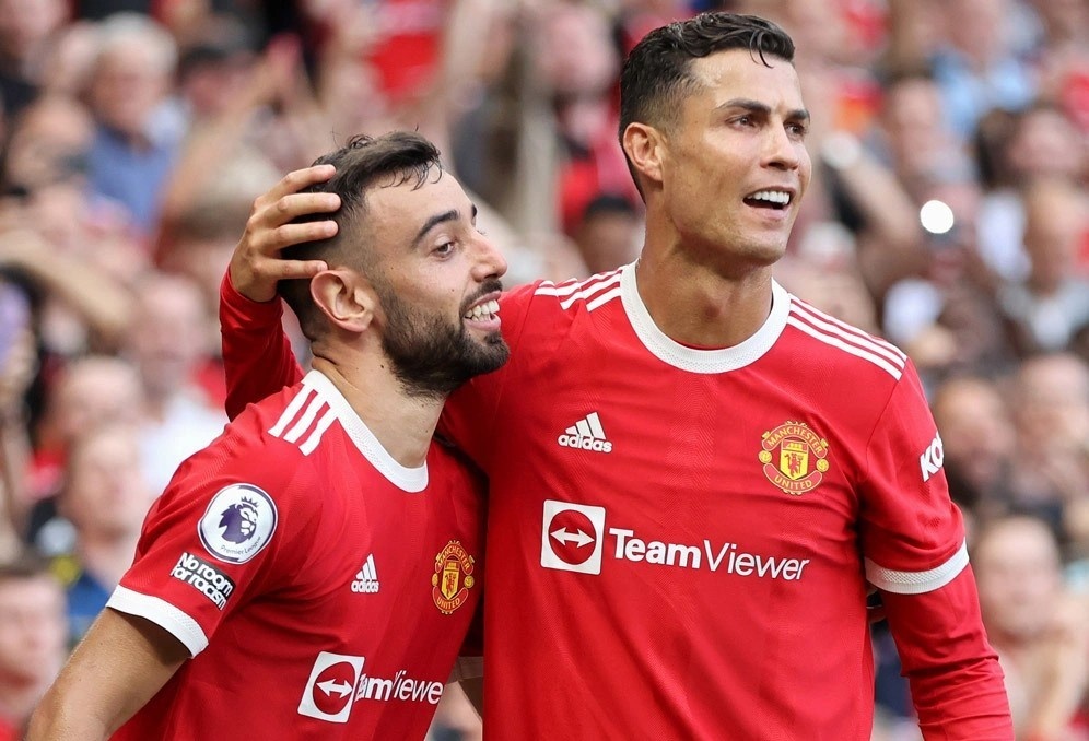 Man Utd va tham hoa da phat co dinh hinh anh