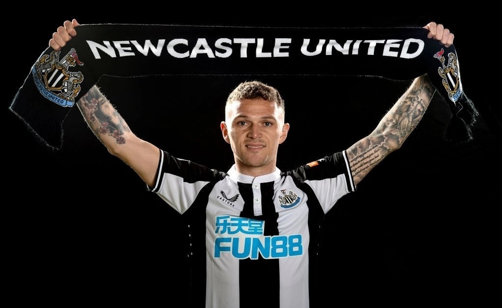 Newcastle don tan binh tri gia 12 trieu bang hinh anh