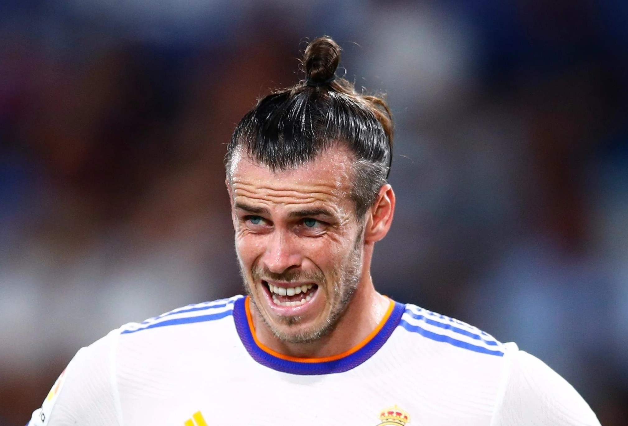 Real chat vat voi Bale, Isco va Marcelo hinh anh