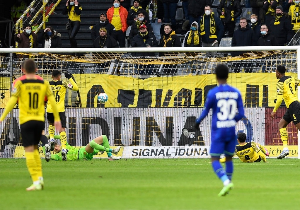 Dortmund 2-5 leverkusen anh 1