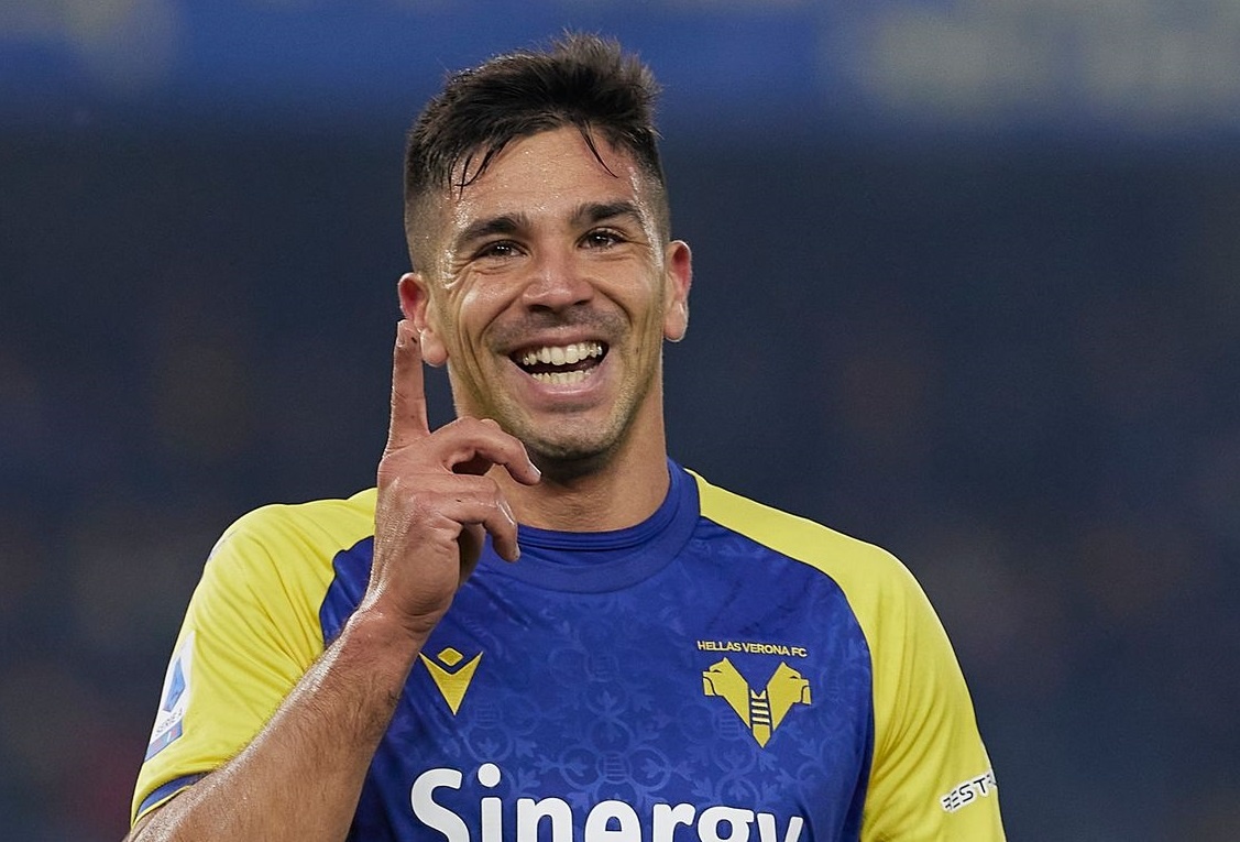 chiec giay vang chau au anh 1