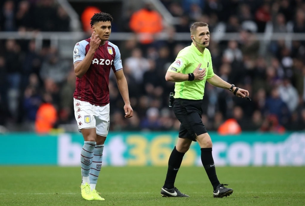 newcastle vs aston villa anh 6