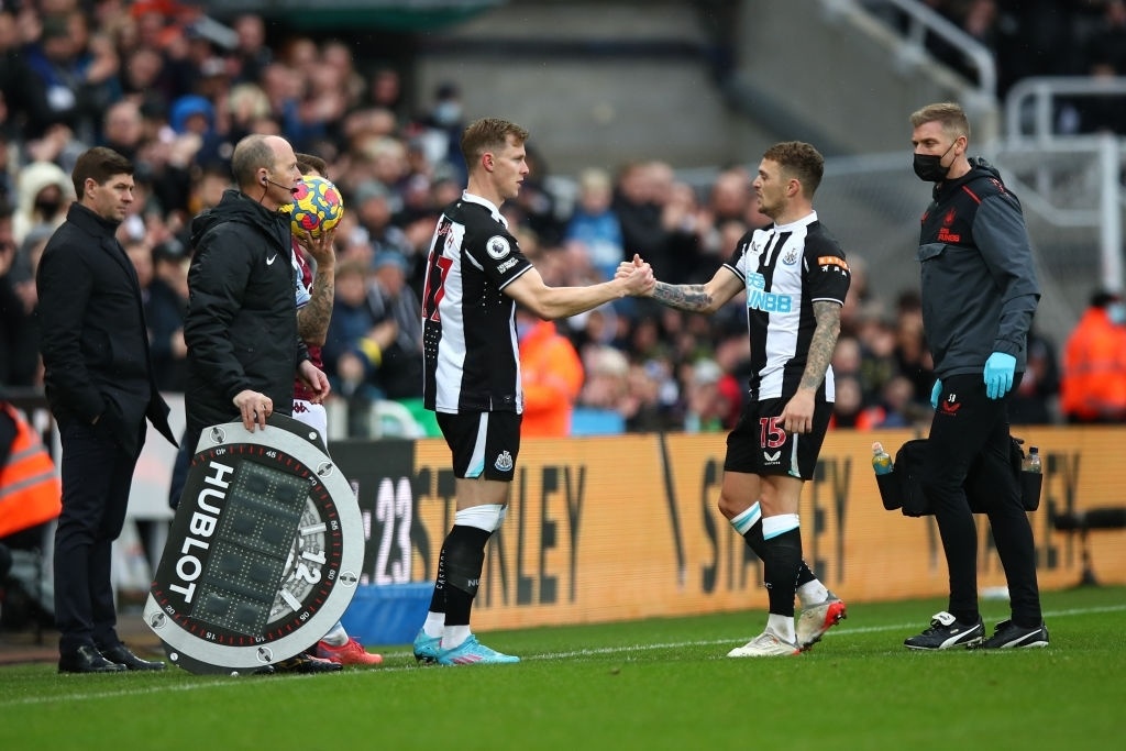 newcastle vs aston villa anh 5