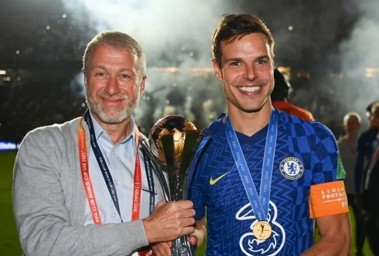 Lan cuoi Abramovich dong hanh cung Chelsea hinh anh