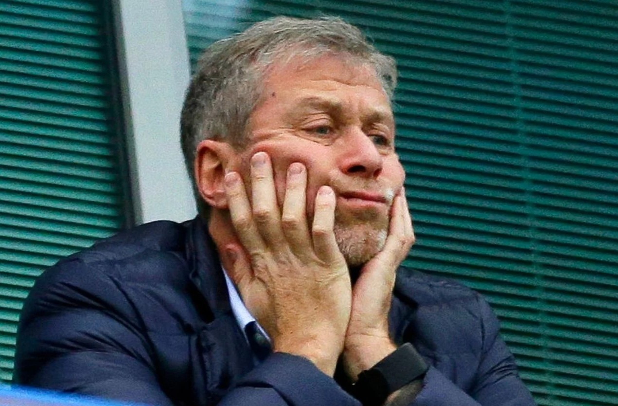 Lanh dao Chelsea hop khan sau lenh trung phat hinh anh