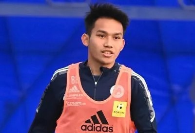 Tuyen thu Indonesia toa sang o chau Au hinh anh