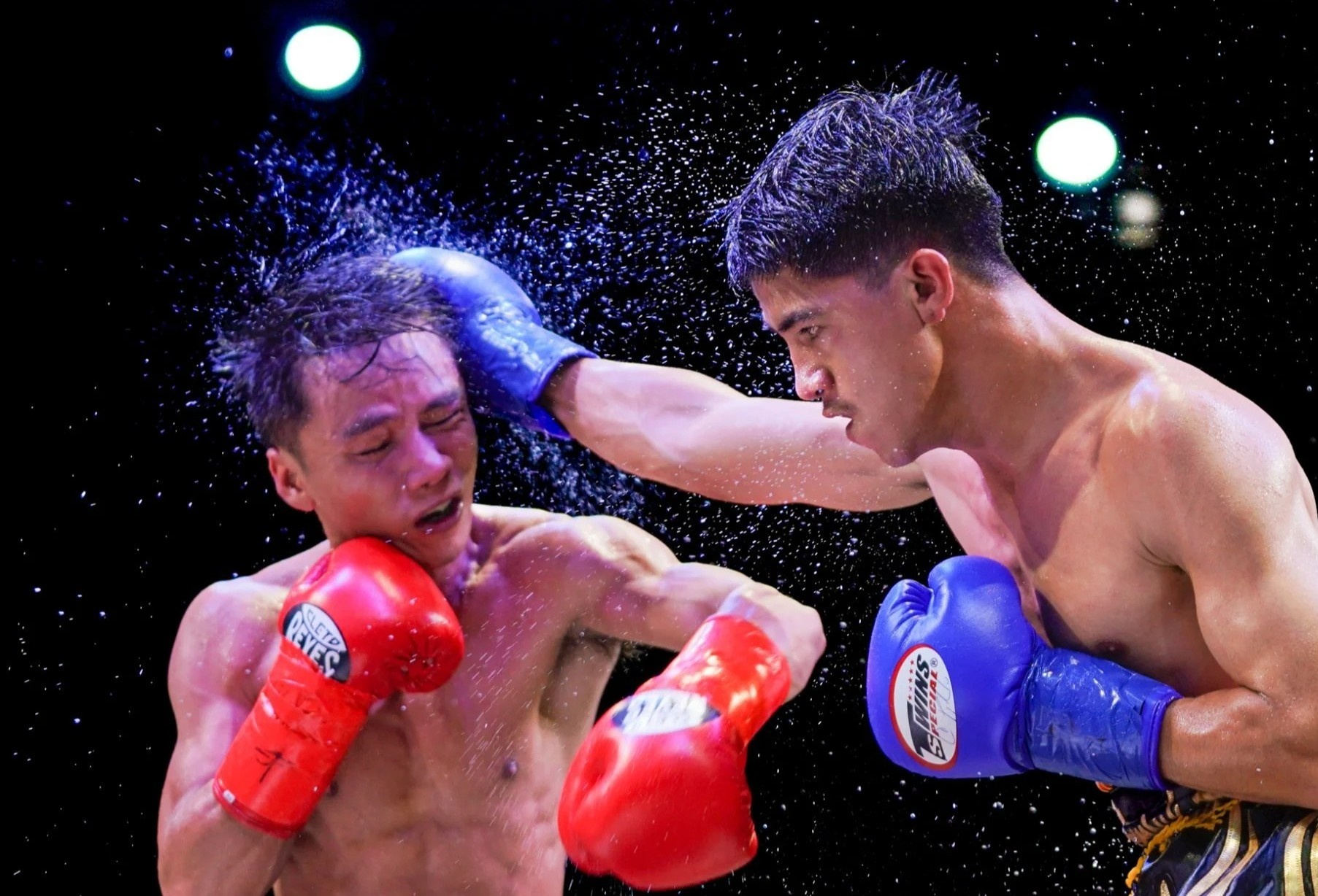 Huu Toan vs Kitidech anh 9