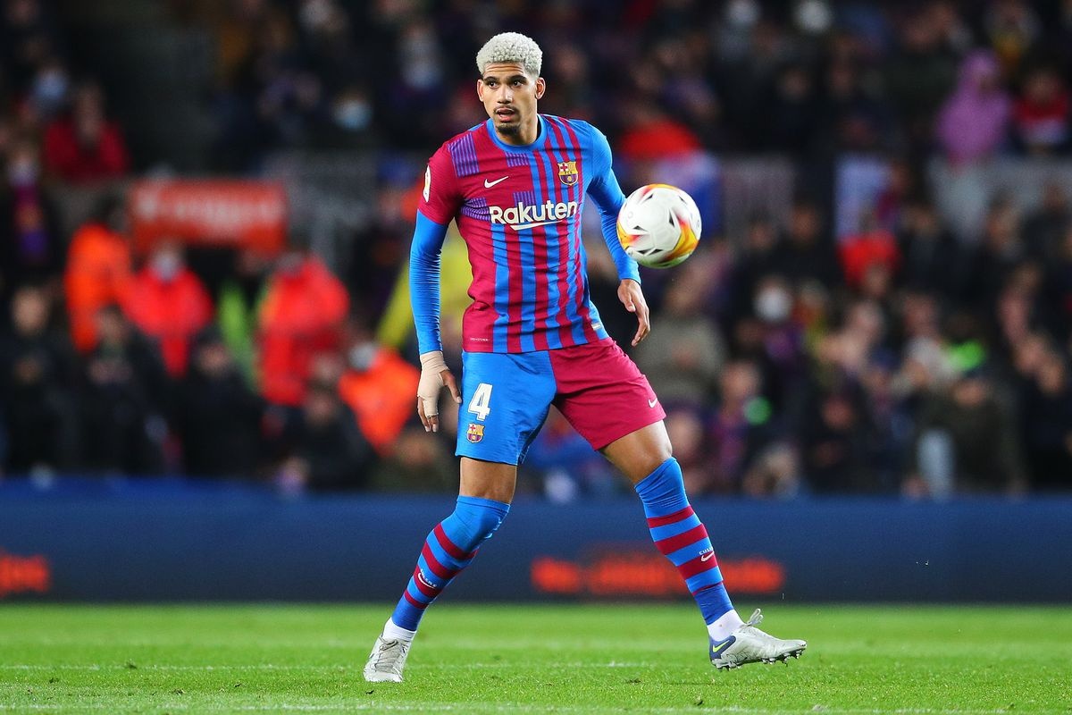 chuyen nhuong barca anh 1