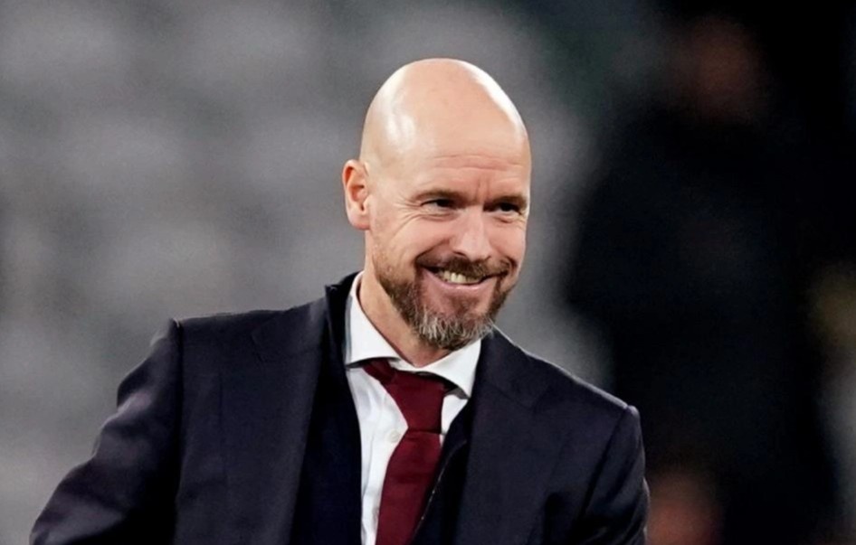 Bao Anh: HLV Ten Hag dua Van Persie tro lai MU hinh anh