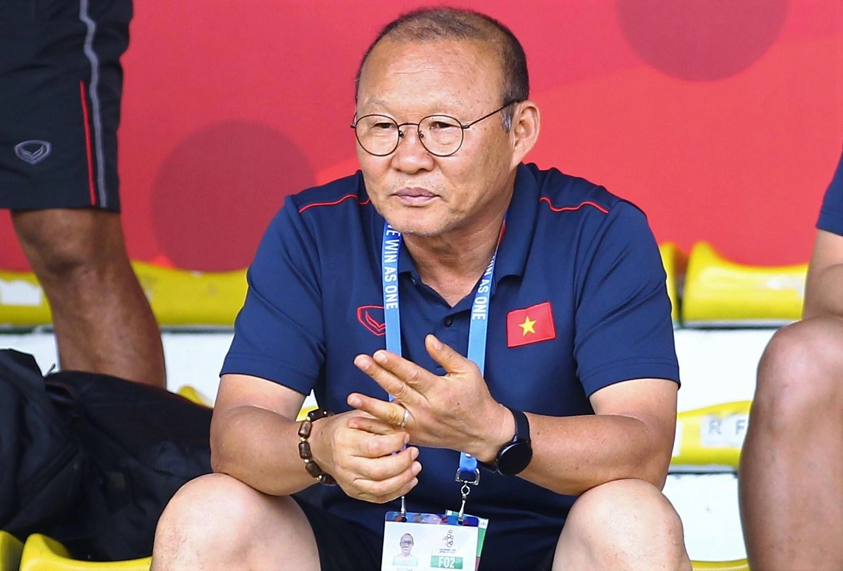 HLV Park chu trong su an toan va da nhiem o SEA Games hinh anh