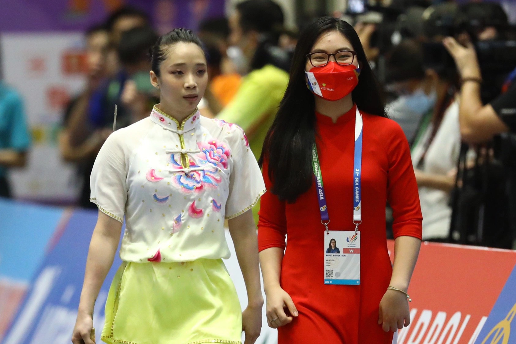 Wushu mang ve 2 HCV cho Doan The thao Viet Nam sang 13/5 hinh anh