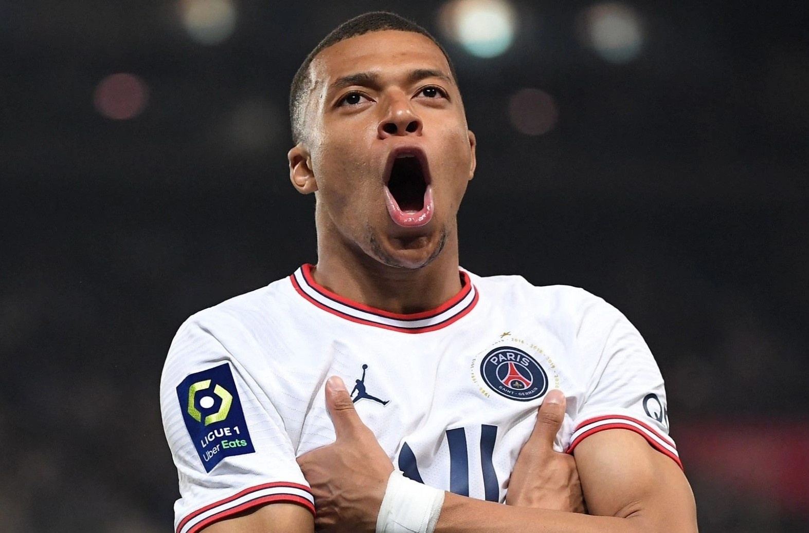 Euro Sport: Mbappe lat keo voi Real Madrid hinh anh