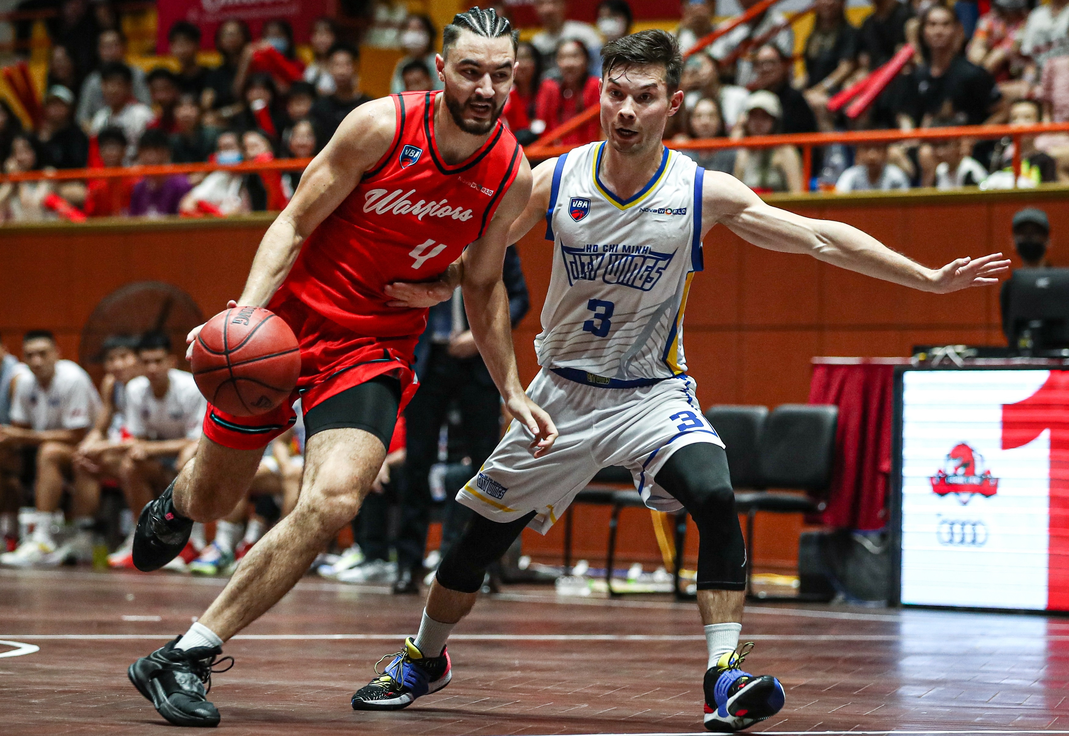 Clayton Guillozet,  Thanglong Warriors,  VBA 2022 anh 3