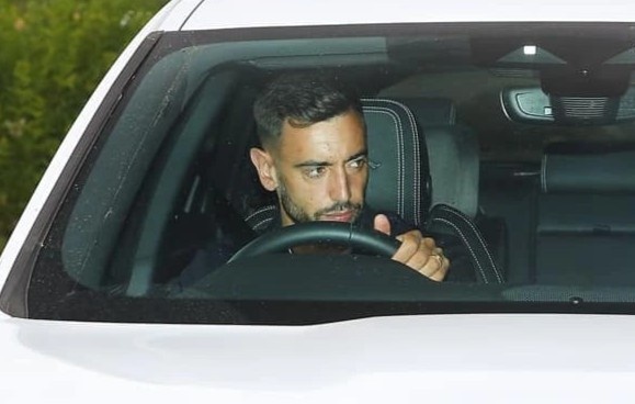 Cau thu MU tro lai tap luyen ma khong co Ronaldo hinh anh