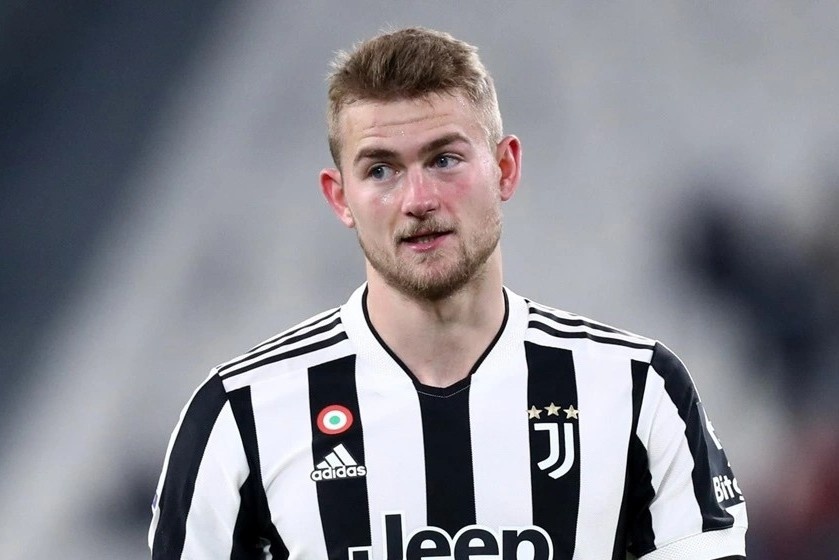 Juventus ra gia ban De Ligt hinh anh