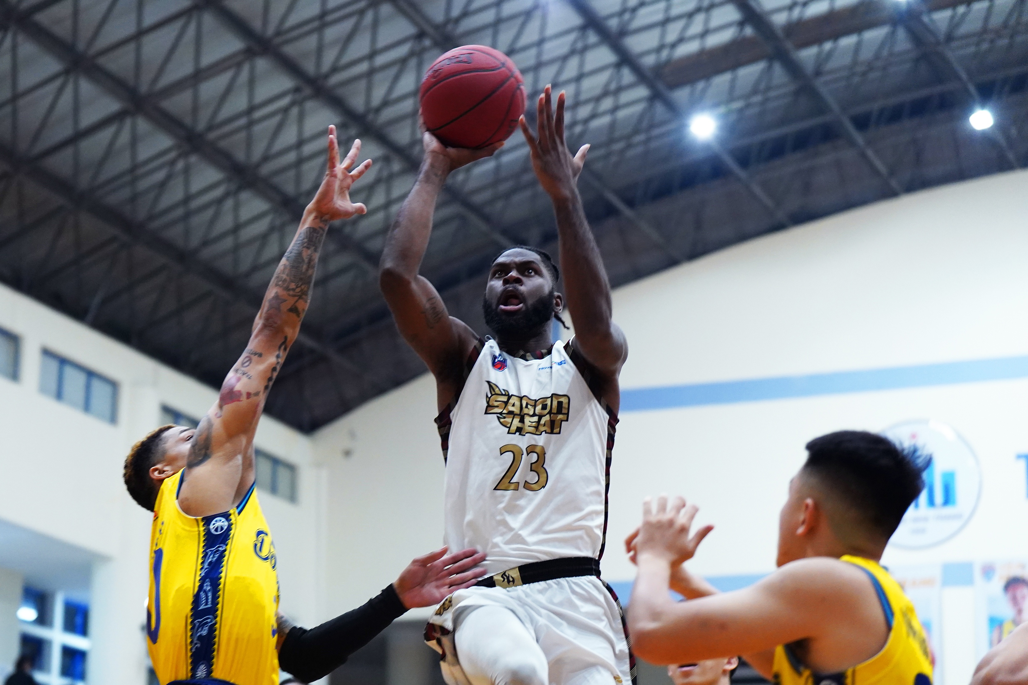 VBA 2022,  Alonzo Stafford,  Saigon Heat anh 9