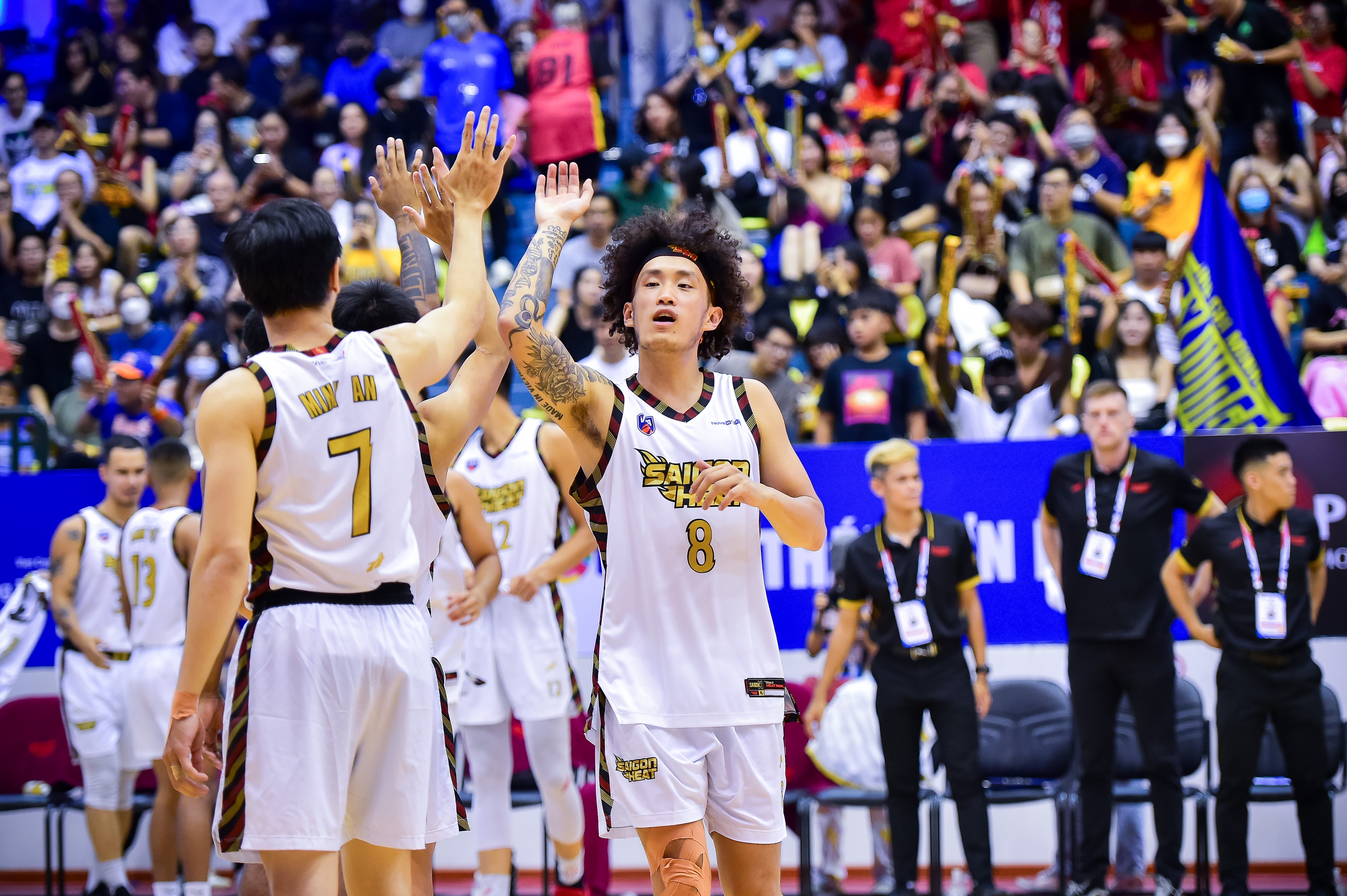 4 doi gop mat o play-off VBA 2022 hinh anh