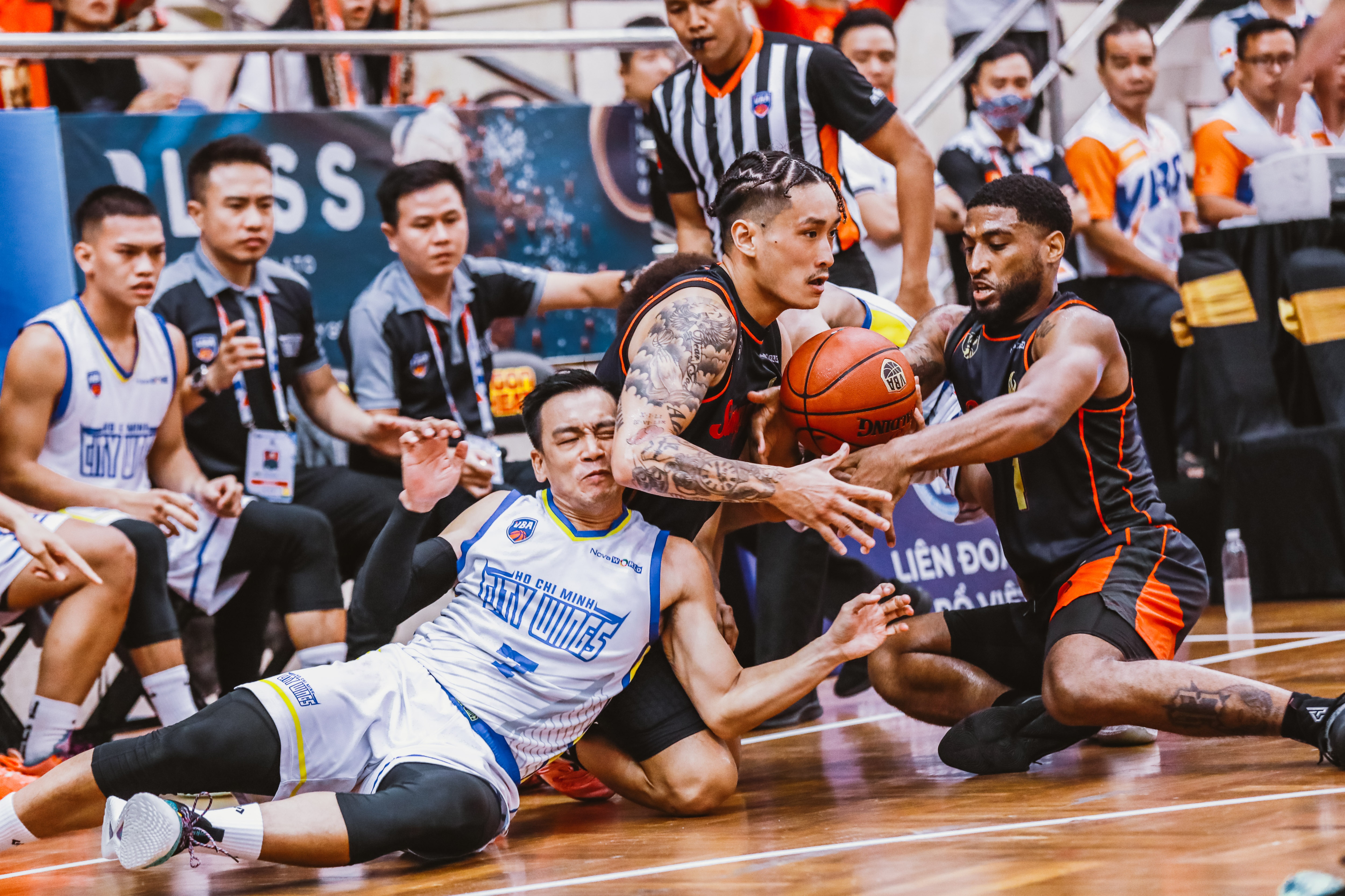 Saigon Heat,  Hochiminh City Wings,  Saigon Heat vo dich anh 6