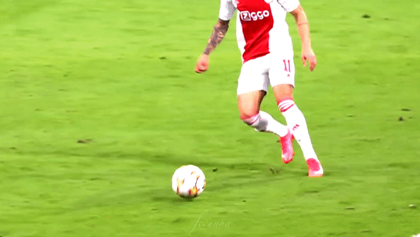 Ky nang cua tien dao duoc MU tra gia 94 trieu euro hinh anh