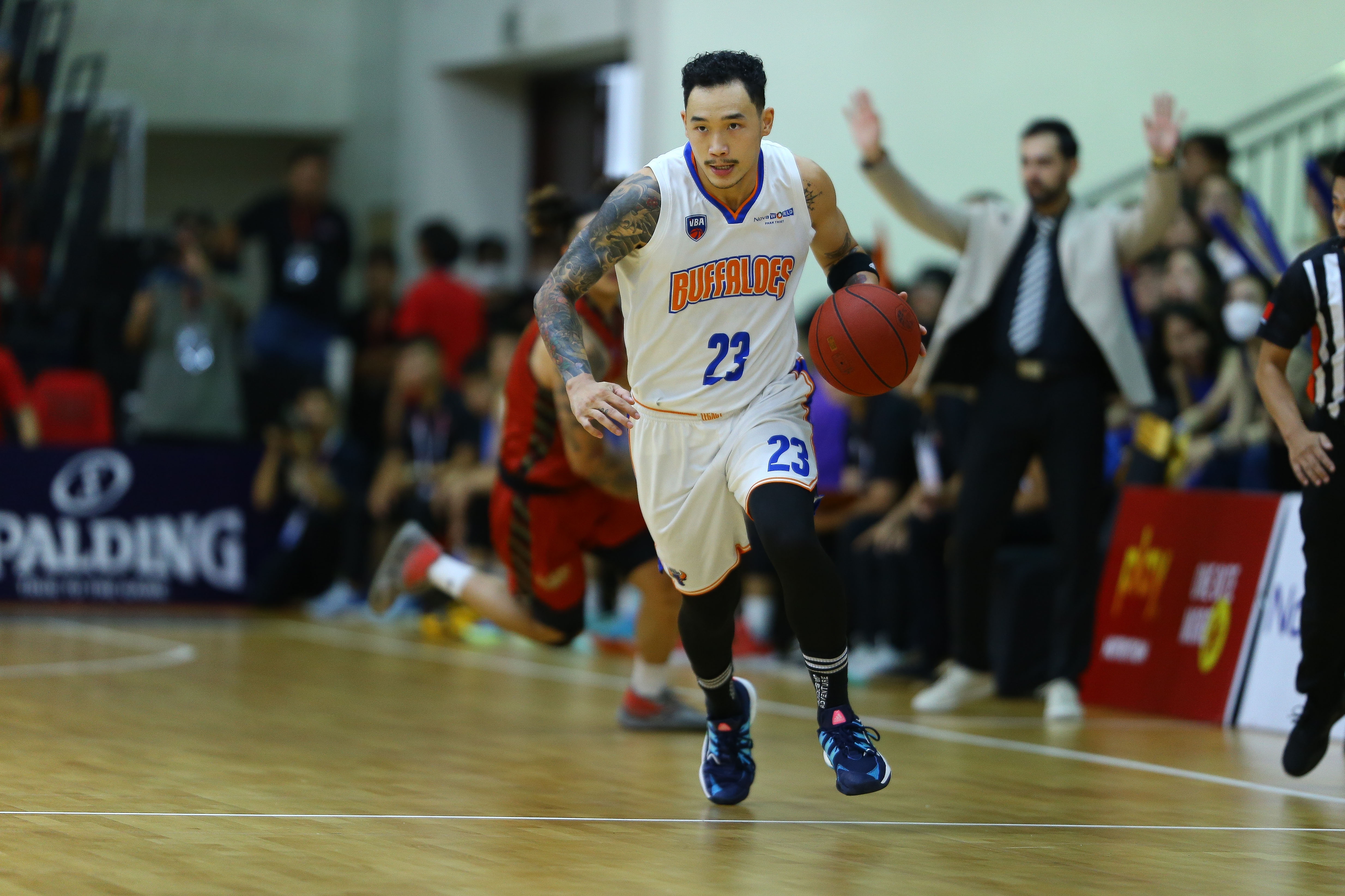 Tam Dinh gay that vong o chung ket VBA final 2022 hinh anh