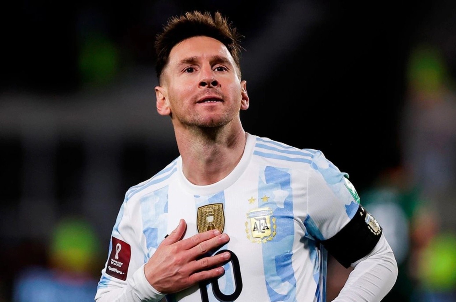 Messi chi ten ung vien nang ky vo dich World Cup 2022 hinh anh