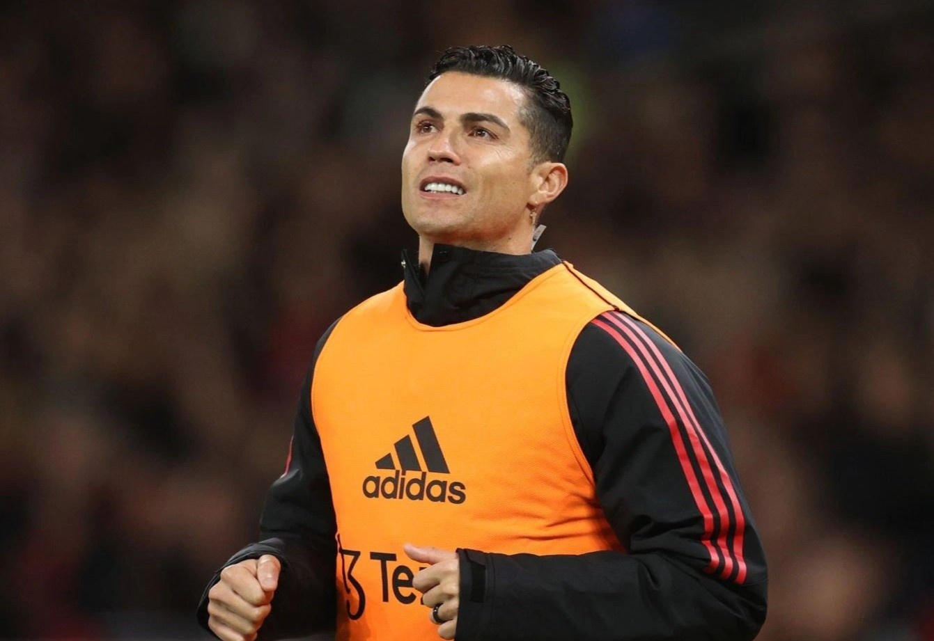 Rio Ferdinand: Hay de Ronaldo ra di hinh anh