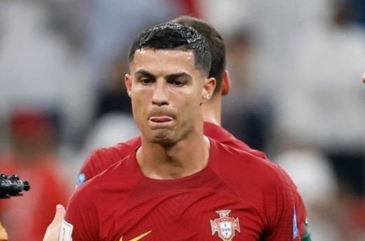 Chi gai khuyen Ronaldo bo World Cup 2022 hinh anh