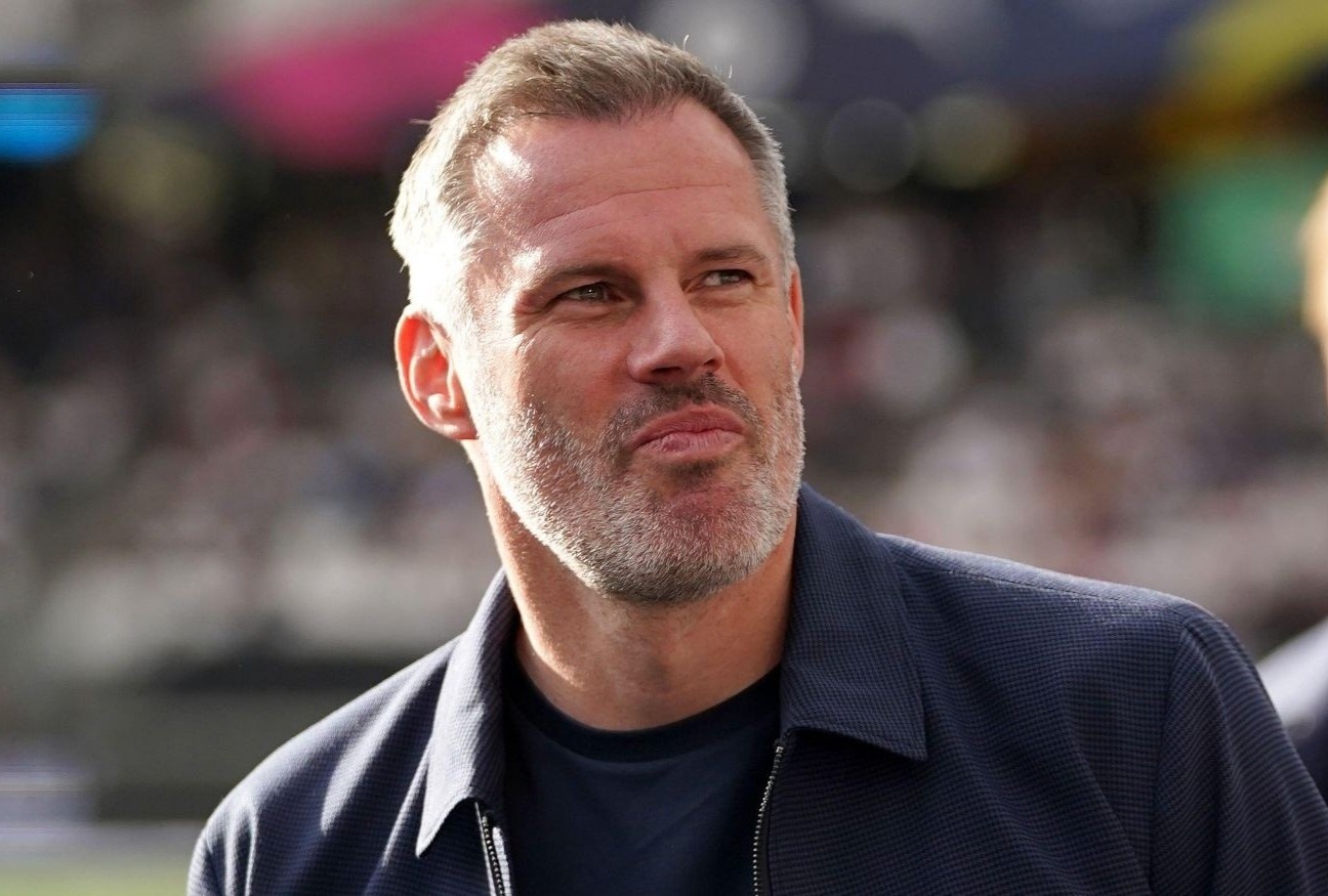 Carragher: Chi 3 cau thu Anh du suc da chinh cho Phap hinh anh