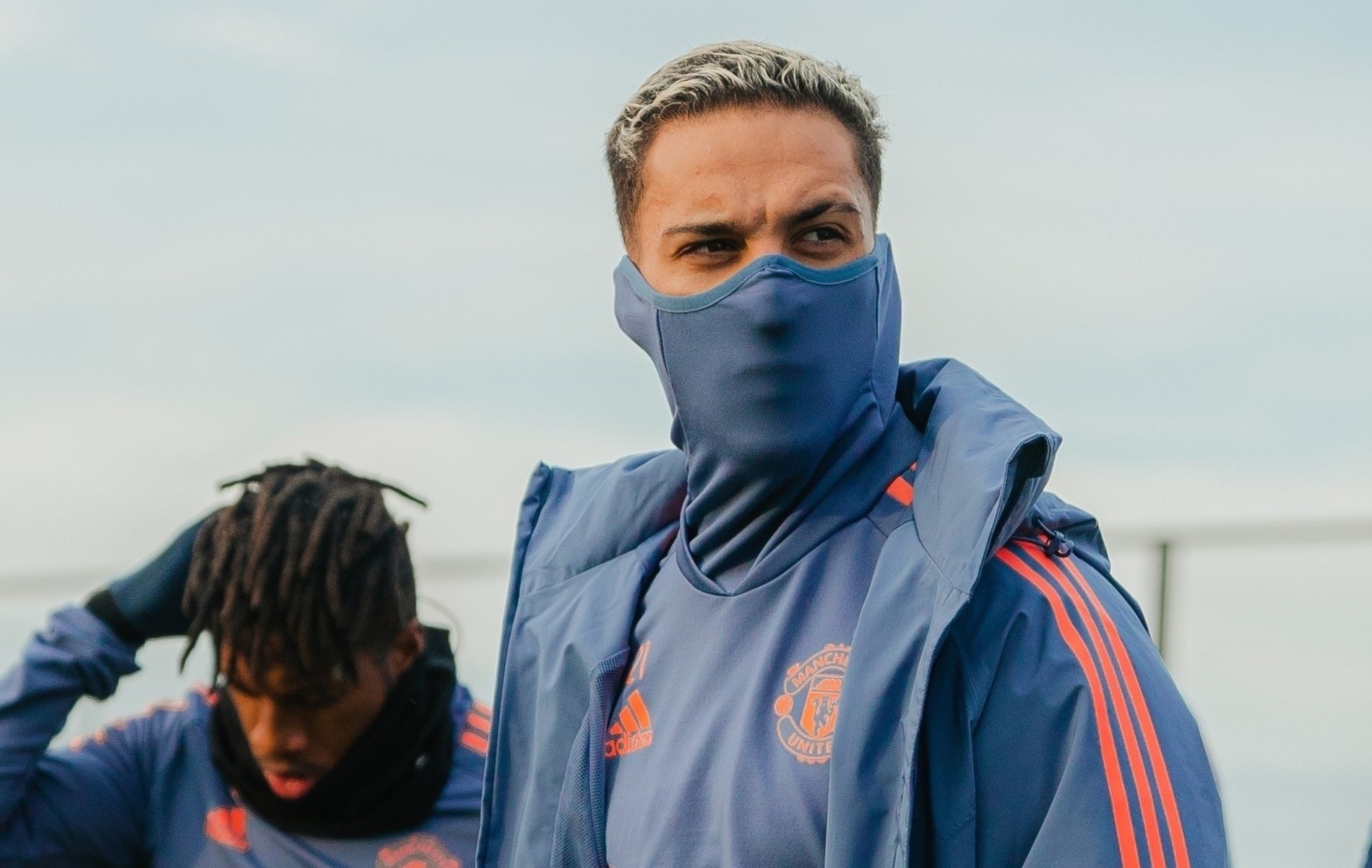 Antony, Bruno tro lai MU sau World Cup 2022 hinh anh