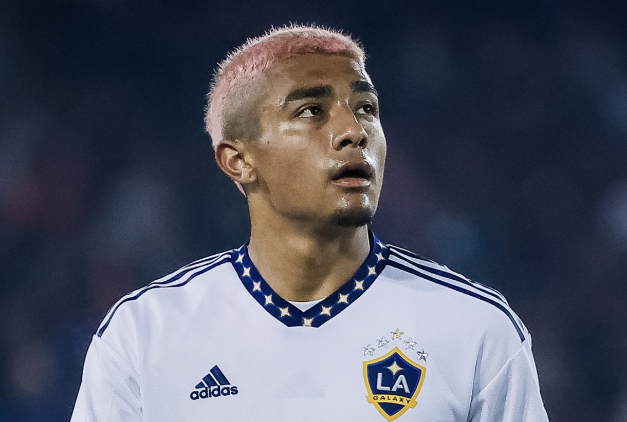 Barca khong the don tan binh vi cham mot phut hinh anh