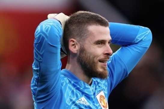 De Gea tu choi Man Utd hinh anh