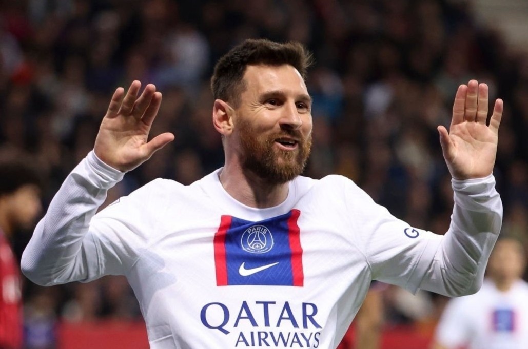 8 vu chuyen nhuong tu do tam diem he nay hinh anh