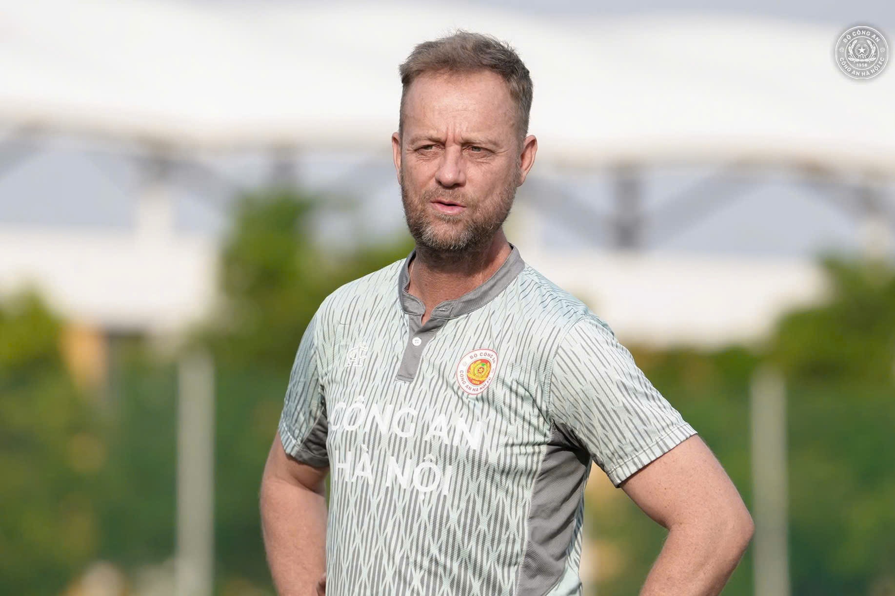 CAHN hay HLV Polking can cup Quoc gia? hinh anh