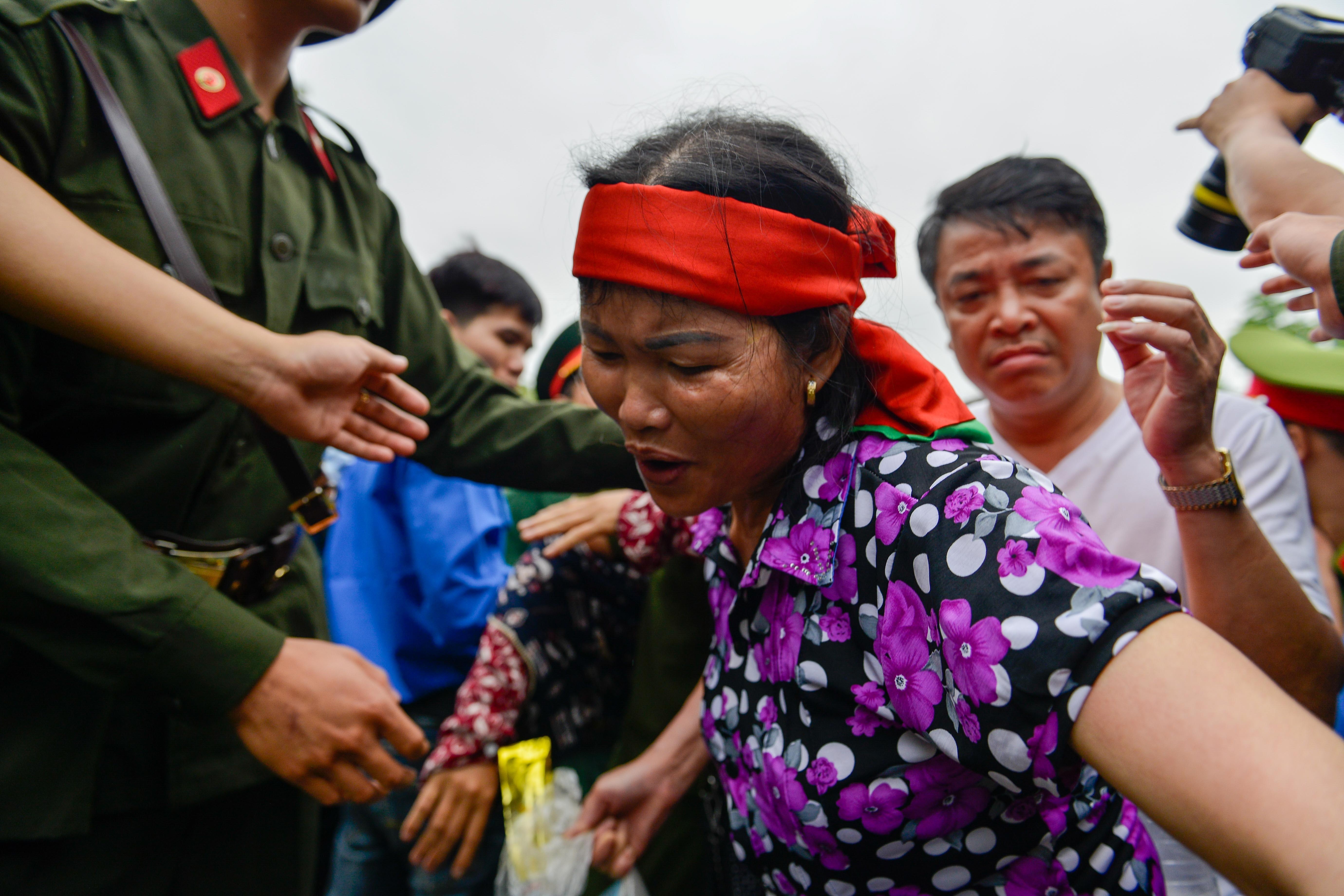 Trieu nguoi do ve Den Hung an ninh vat va giu an toan anh 6