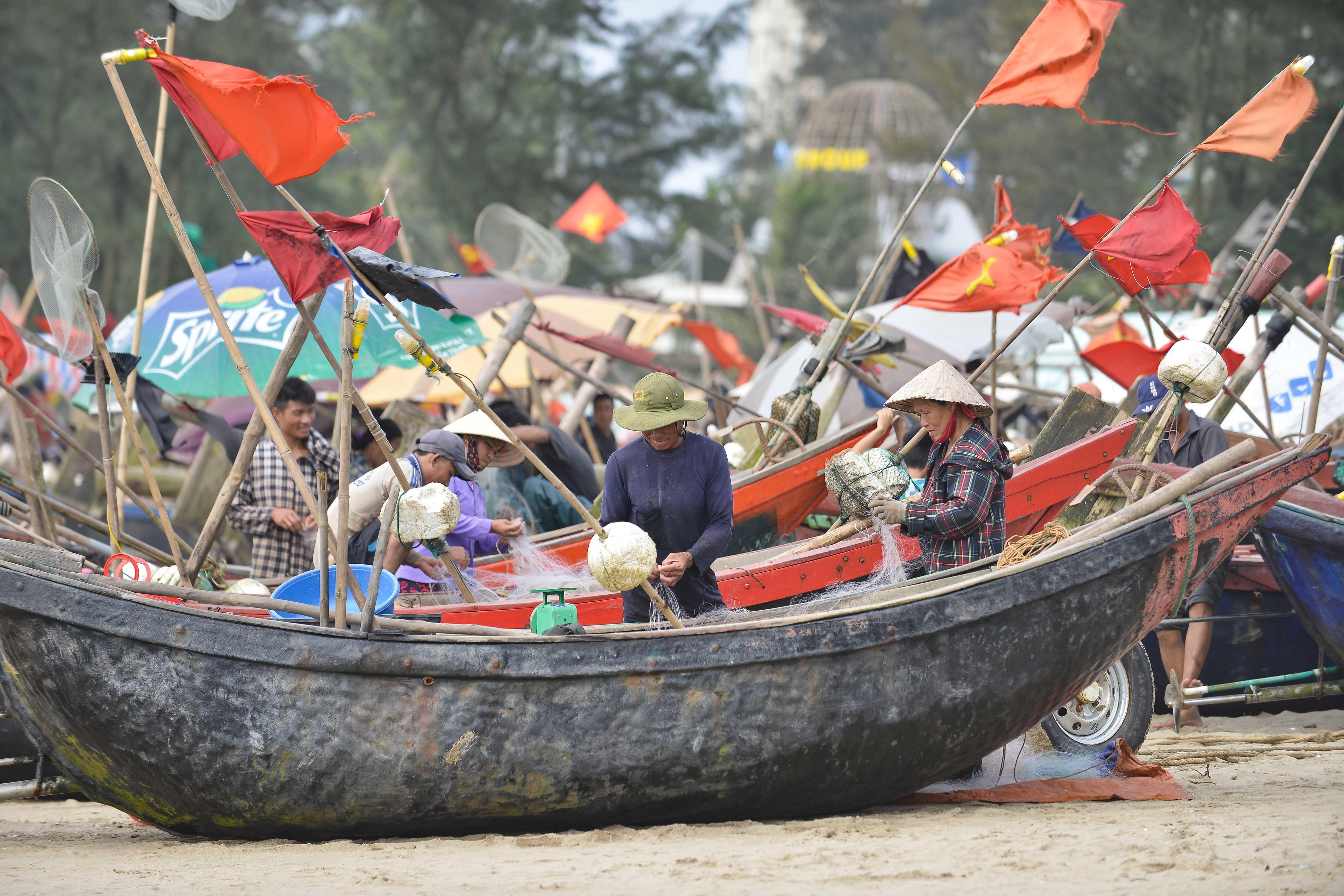 Lang chai yen binh giua pho bien Sam Son anh 3