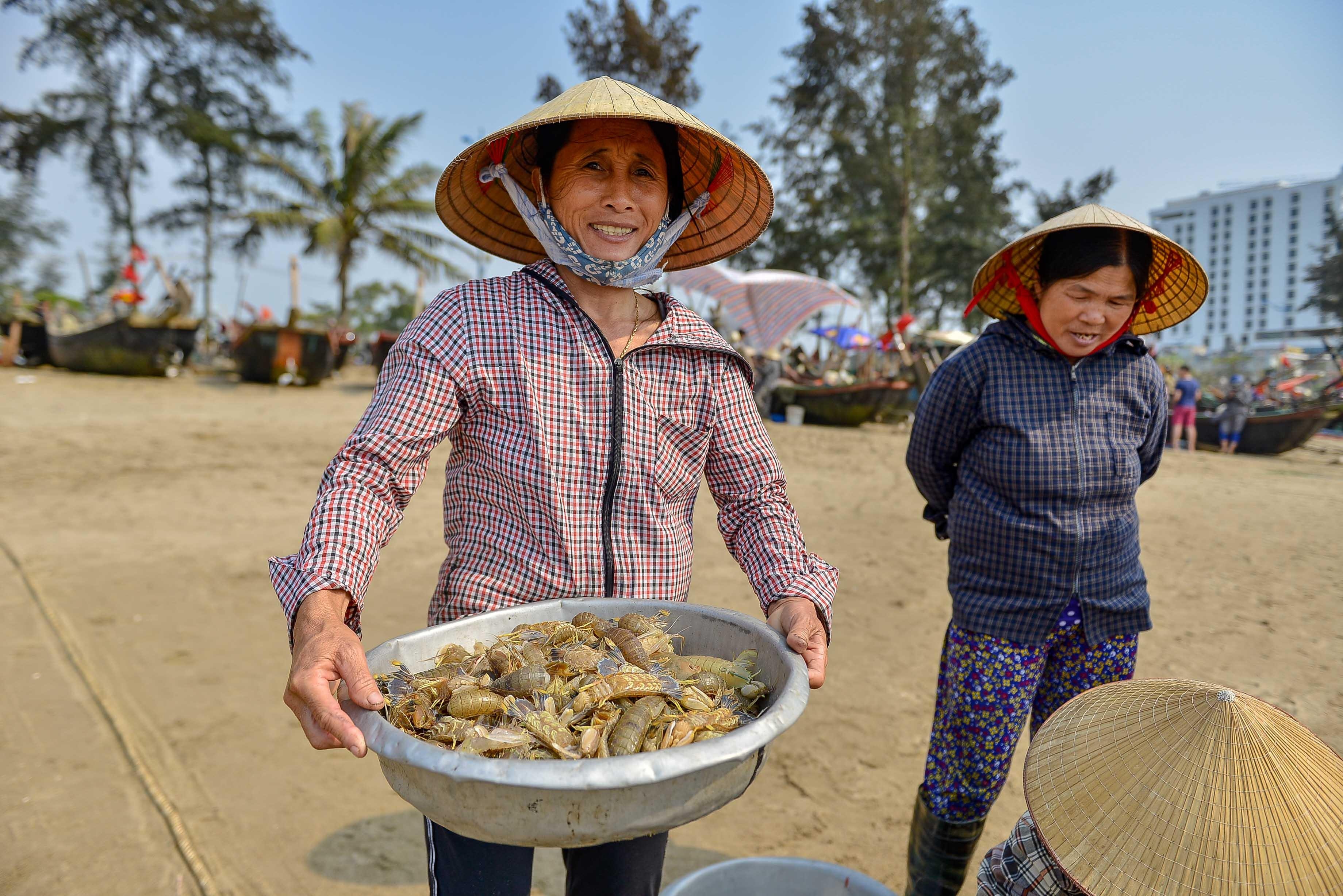 Lang chai yen binh giua pho bien Sam Son anh 9