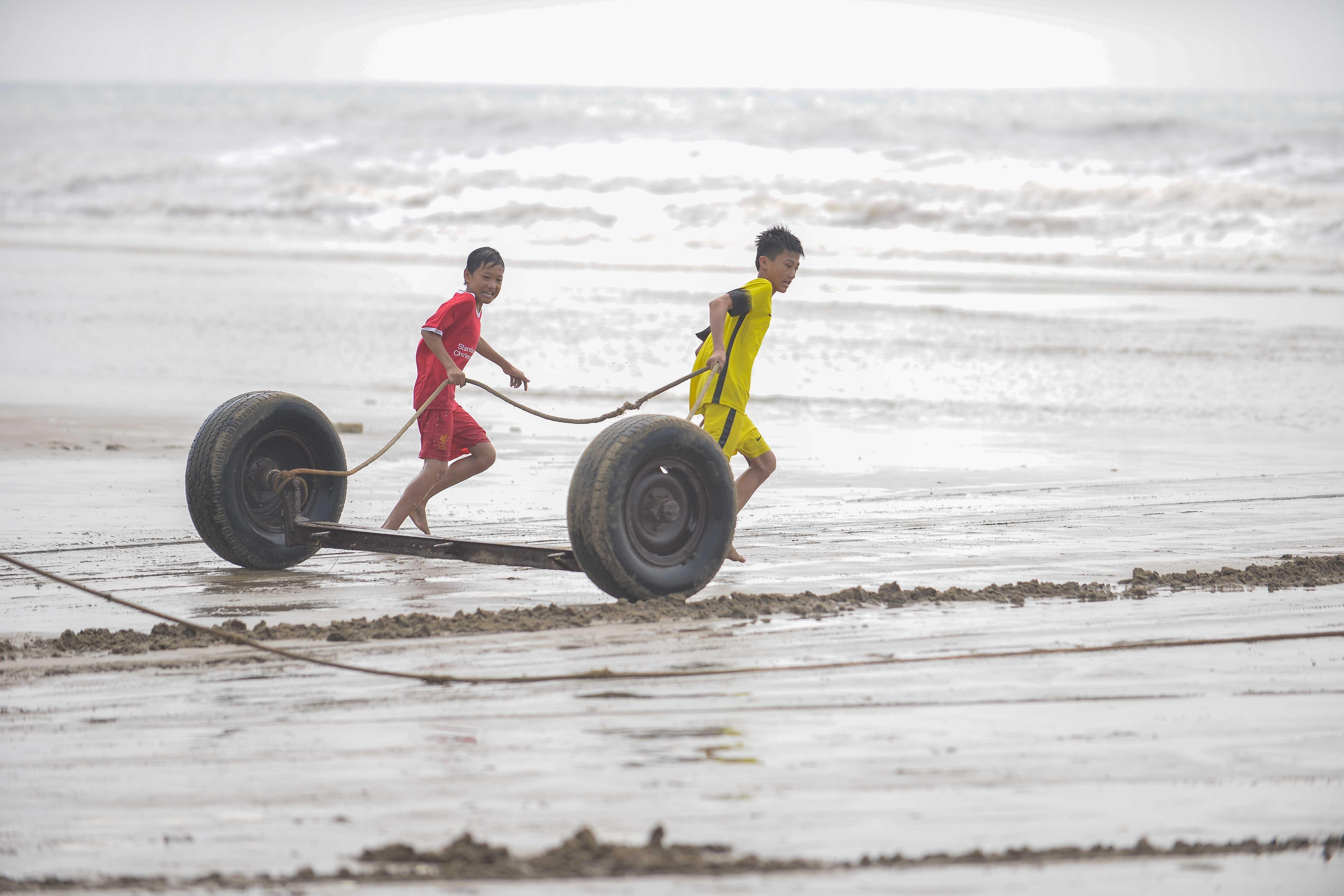 Lang chai yen binh giua pho bien Sam Son anh 17